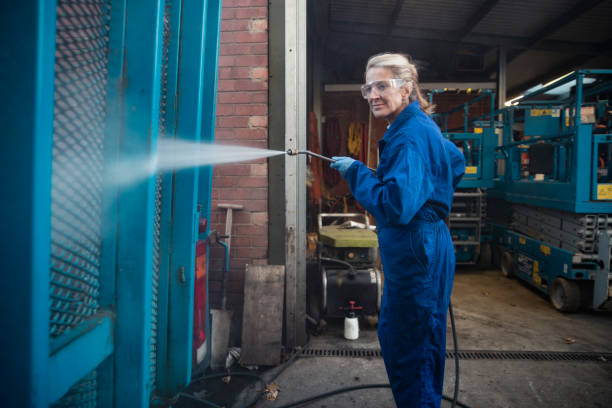 Best Commercial Building Pressure Washing  in Walton Hills, OH