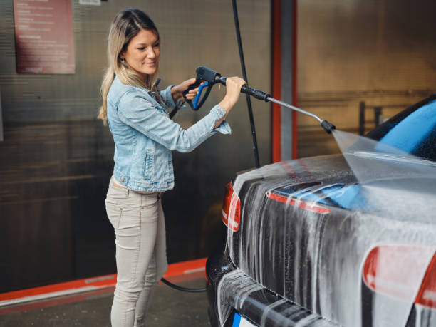 Best Residential Pressure Washing Services  in Walton Hills, OH